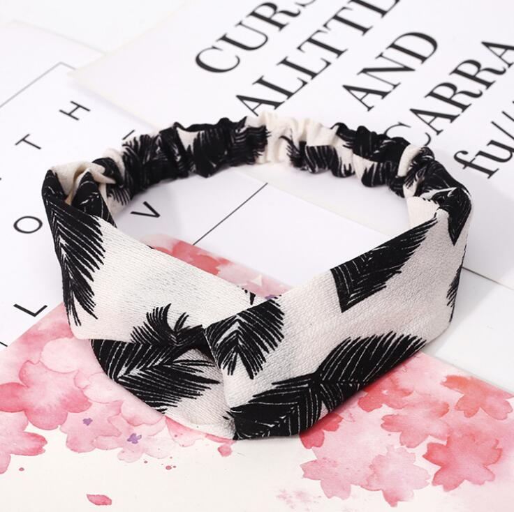 Women’s Retro Floral Print Cross Hairband – Stylish Headband Accessory