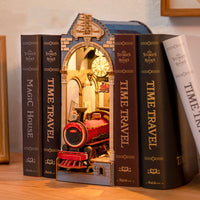 Three-dimensional Creative Night Light Handmade Model Bookends — view 4