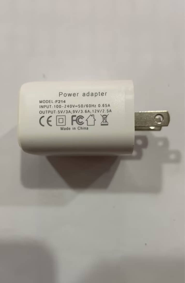 New Intelligent G Shaped Led Lamp Bluetooth Speake Wireless Charger