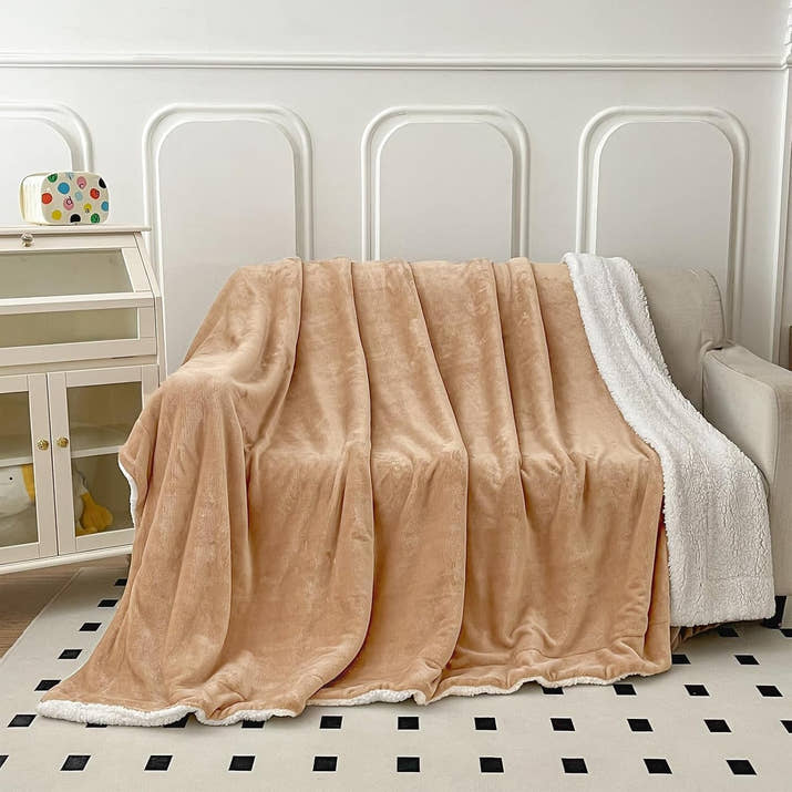 Electric Blanket Heated Throw Over Luxurious Fleece Washable Digital Controller — view 3