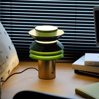 French-style Vintage Layered Glass Table Lamp
