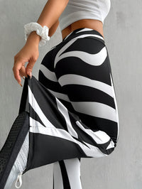 High-Waist Zebra Flare Leggings