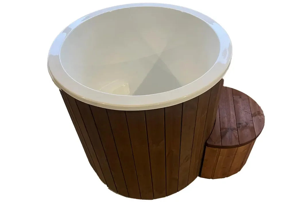 Outdoor Wooden Ice Bath Tub Cold Plunge Barrel Built In