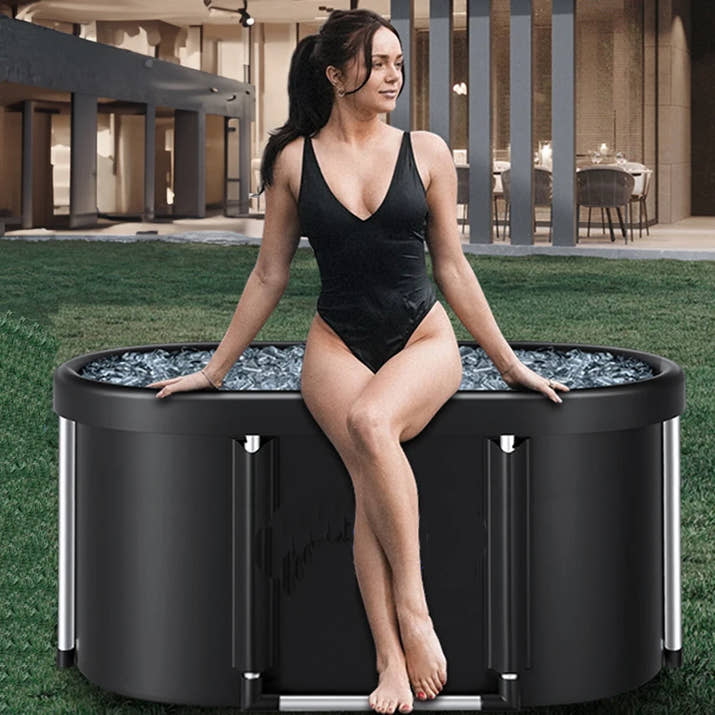 Portable Foldable Ice Bath Tub For Athletes Multiple Layered Portable