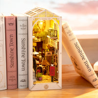 Three-dimensional Creative Night Light Handmade Model Bookends — view 2