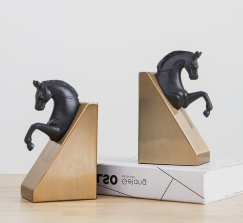 Bronzed Horsehead Bookends In European Black — view 3