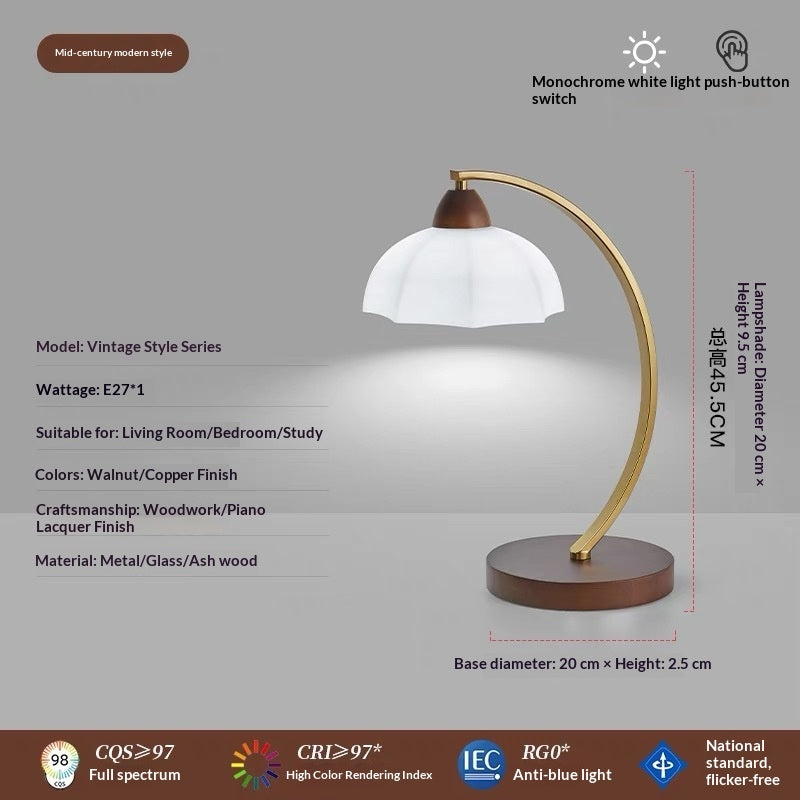 Vintage-style Solid Wood Eye-care Bedside Table Lamp For The Bedroom — view 5
