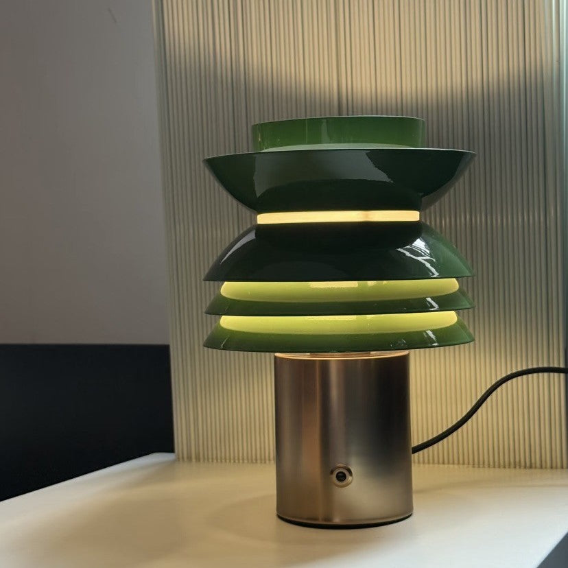 French-style Vintage Layered Glass Table Lamp — view 3