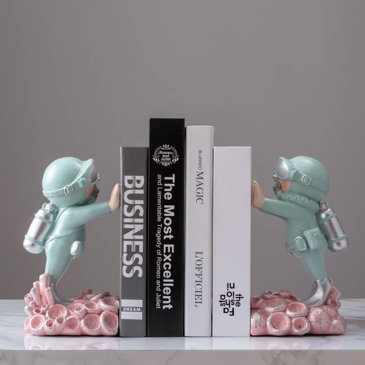 Home Fashion Minimalist Creative Astronaut Bookends