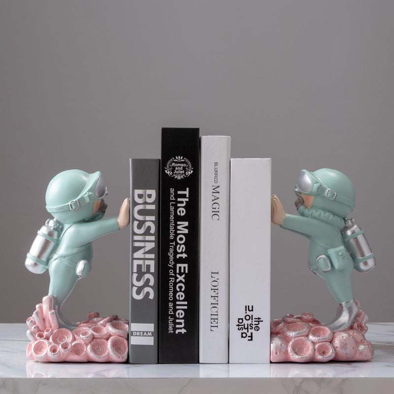 Home Fashion Minimalist Creative Astronaut Bookends
